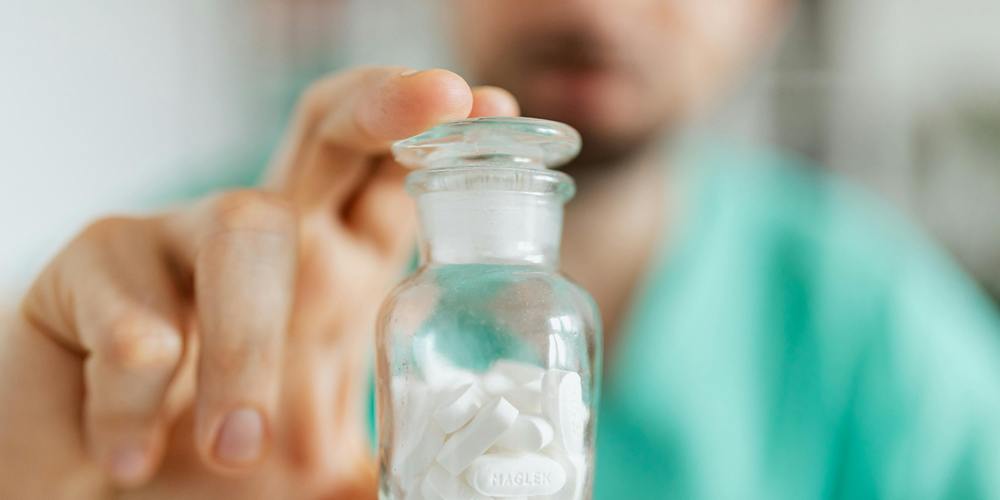HGH Supplements
